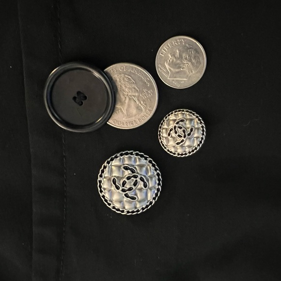 Set of 6 CC Chanel style replacement buttons/brush silver alloy/Black na… - Picture 6 of 8